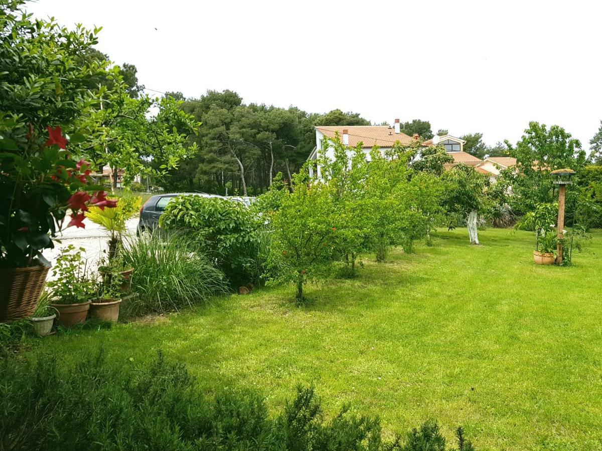 Greenhill Pula Buitenkant foto
